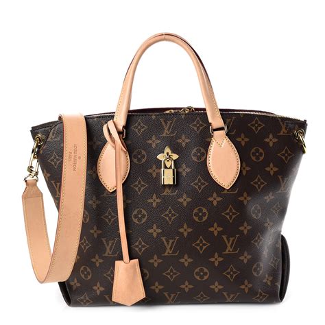 louis vuitton bag tote price|Louis Vuitton zipped tote.